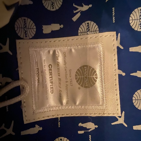 Pan AM Roller Bag - Picture 7 of 9